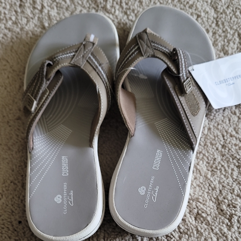 Clarks Cloudsteppers Brown Sandals